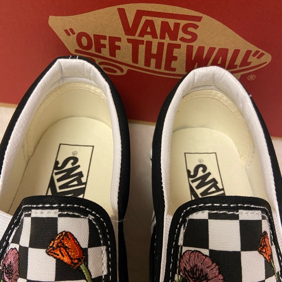 New Vans classic slip-ons poppy checkerboard black multi color size 7 - Picture 3 of 7